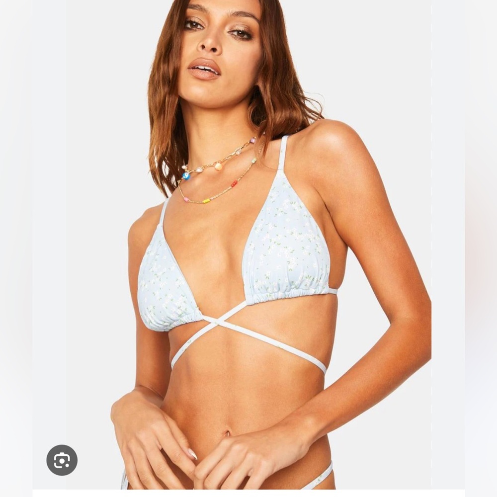Dippin Daisy’s Cove Top